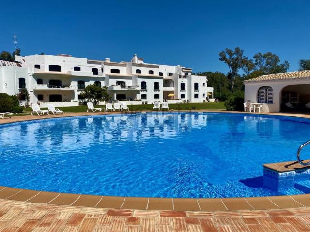 Apartamento, Alvor