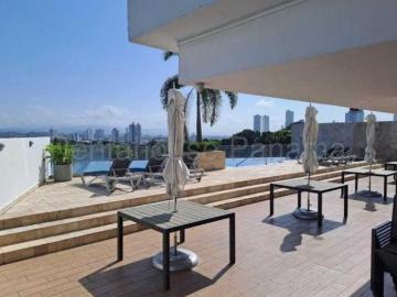 Apartamento amoblado en venta PH Tee One San Francisco IH 25 9911
