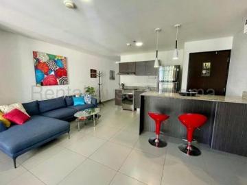Apartamento amoblado en venta PH Colores de Bella Vista IH 25 6457