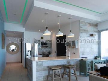 Apartamento amoblado en venta PH Destiny Avenida Balboa IH 25 2120