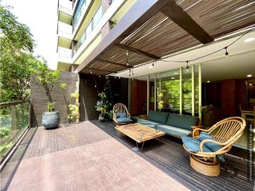 Apartamento Amoblado en Arriendo en El Poblado