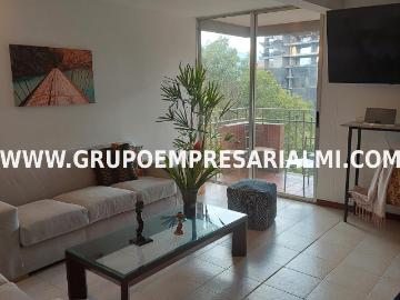 Apartamento Amoblado En Arriendo Sector Santa María De Los Angeles Cod: 28321