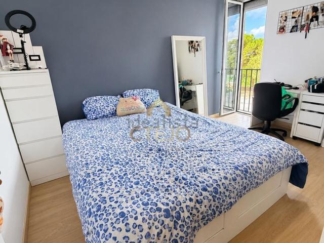 Apartamento, Amora