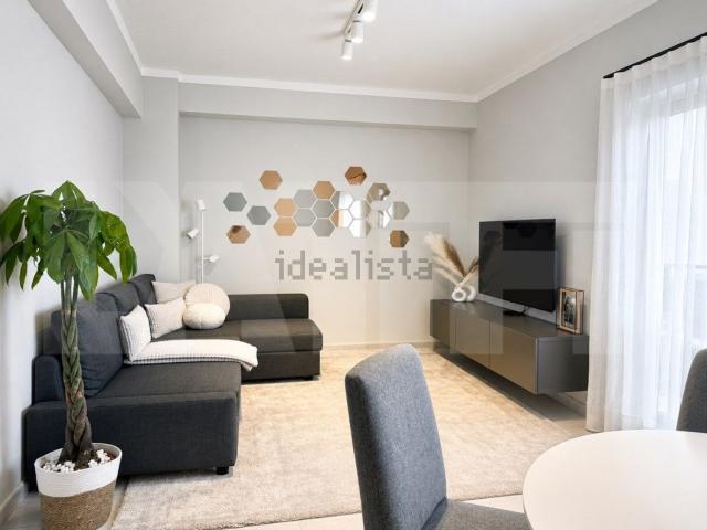 Apartamento, Amora