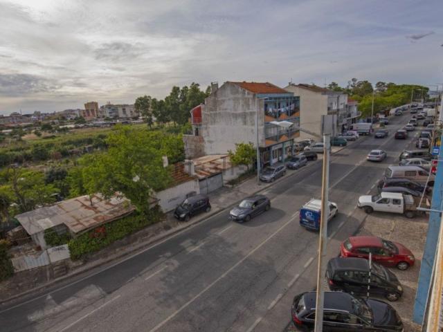 Apartamento, Amora