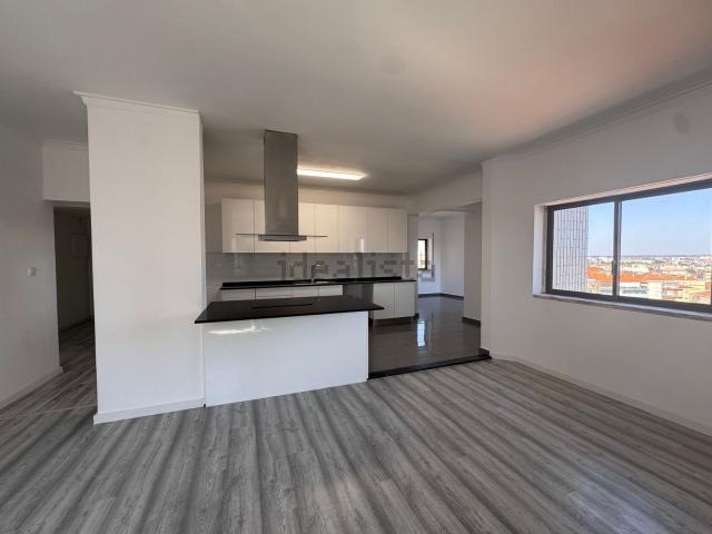 Apartamento, Amora