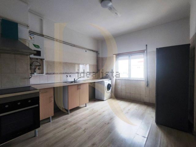 Apartamento, Amora