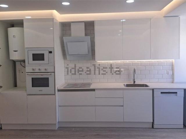 Apartamento, Amora