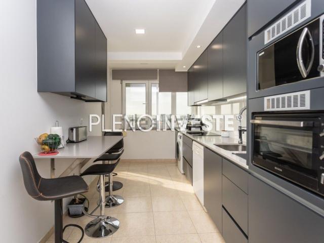Apartamento, Amora