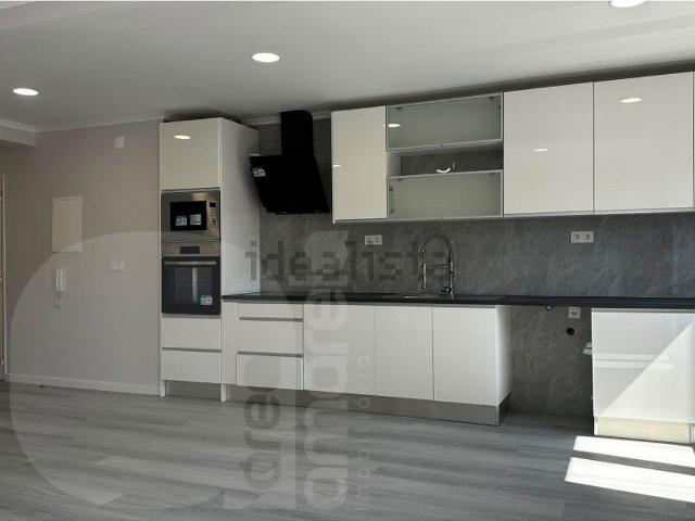Apartamento, Amora