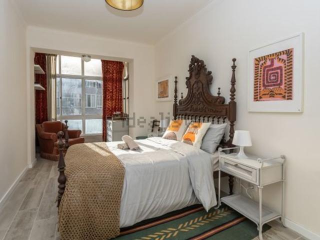 Apartamento, Amora
