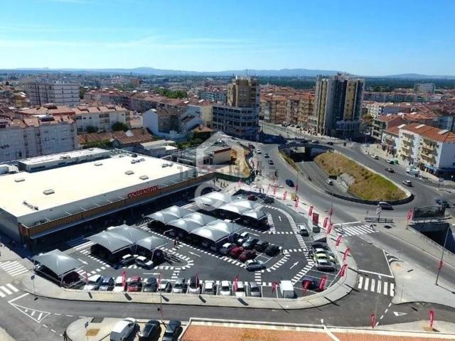 Apartamento, Amora