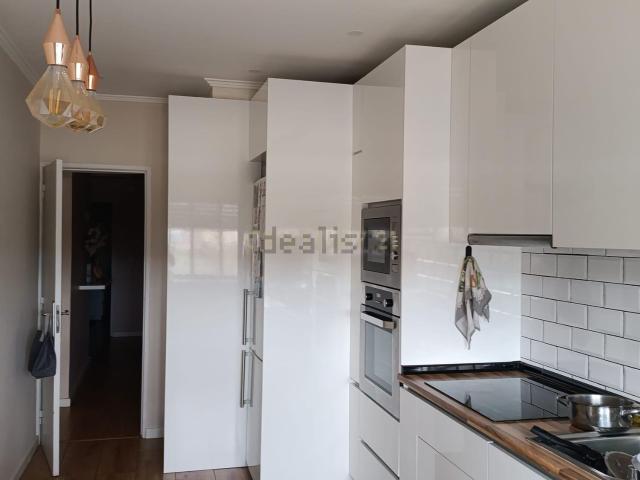 Apartamento, Amora