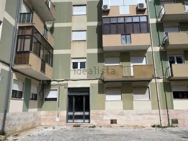 Apartamento, Amora