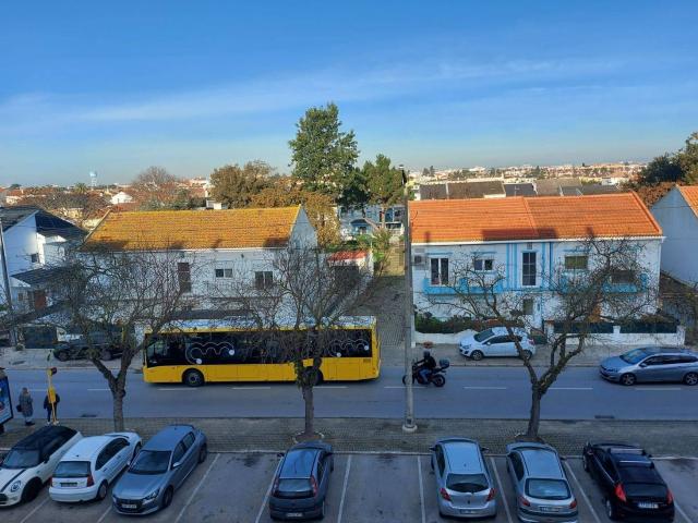 Apartamento, Amora