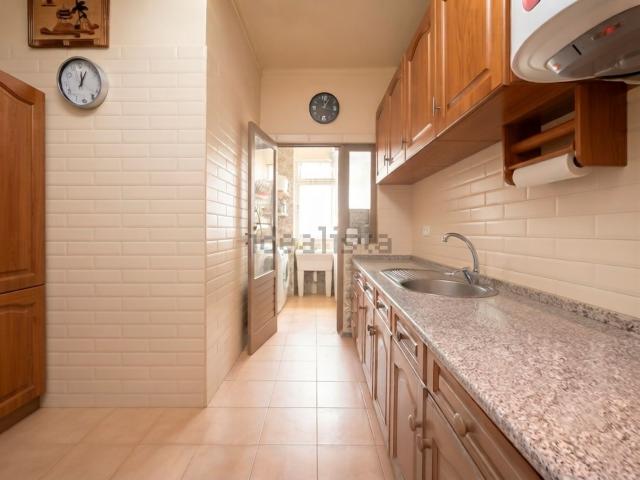 Apartamento, Amora