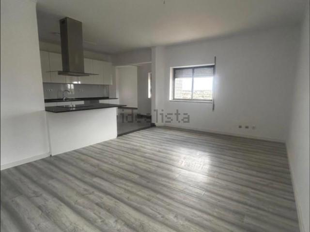 Apartamento, Amora