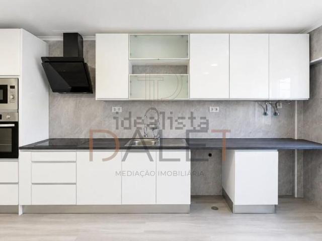 Apartamento, Amora