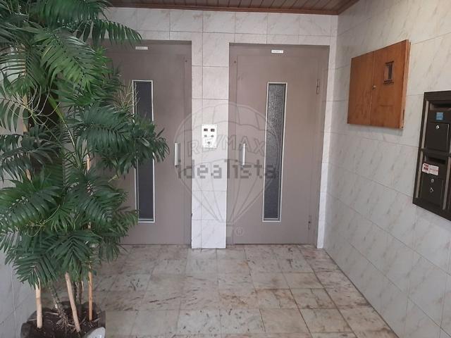 Apartamento, Amora
