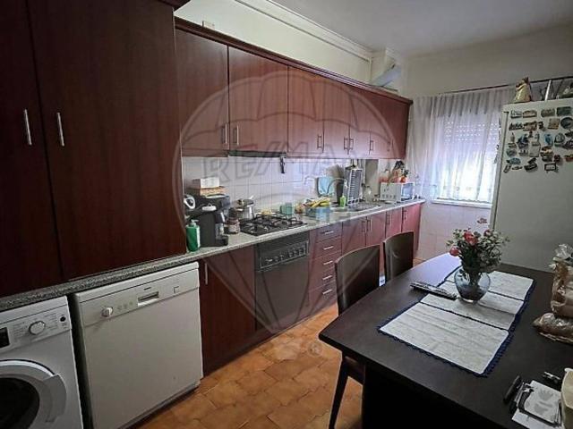 Apartamento, Amora