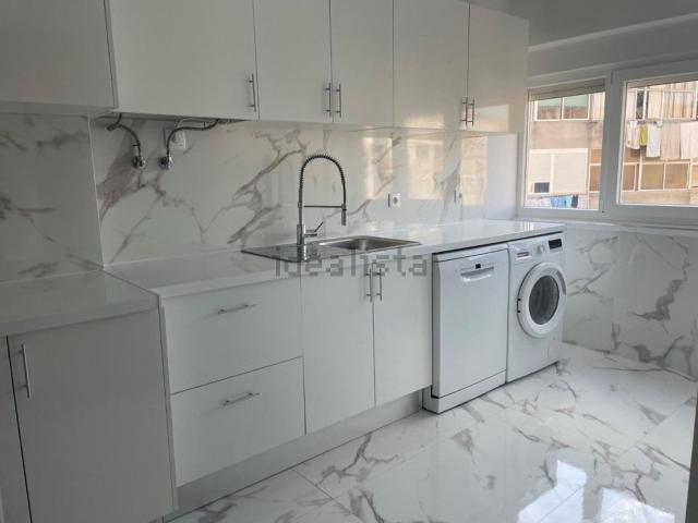 Apartamento, Amora