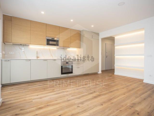 Apartamento, Amora