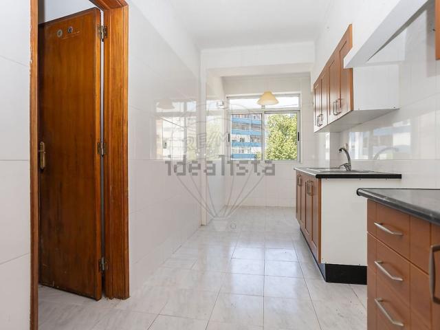Apartamento, Amora