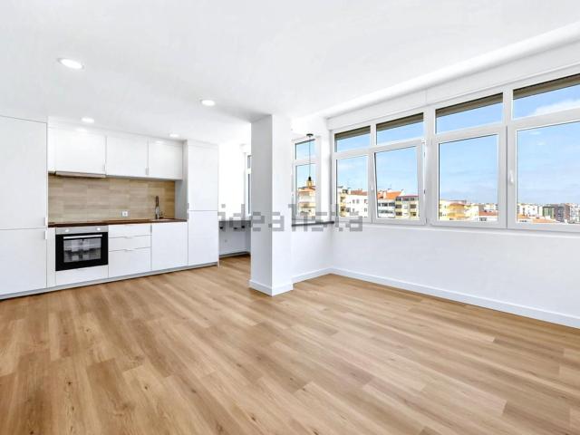 Apartamento, Amora