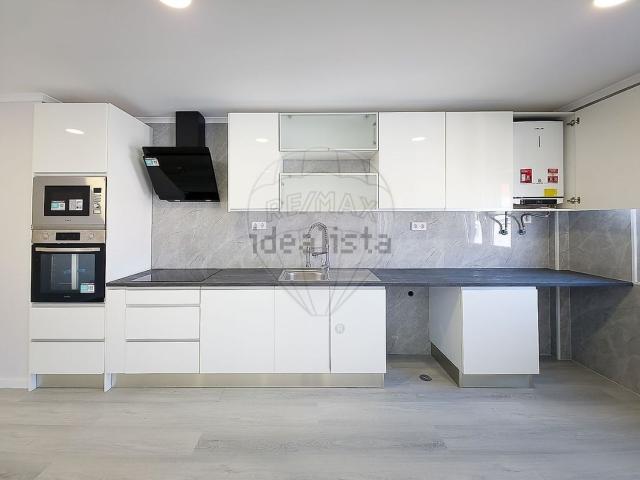 Apartamento, Amora