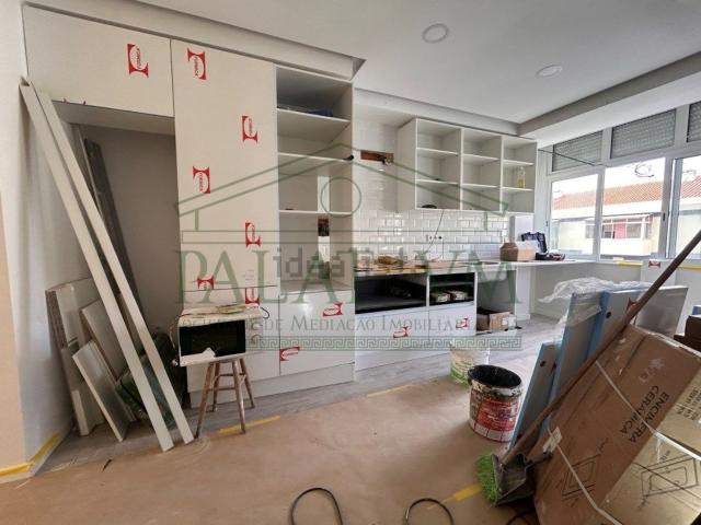 Apartamento, Amora