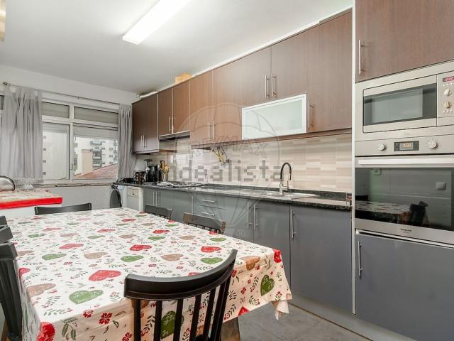 Apartamento, Amora