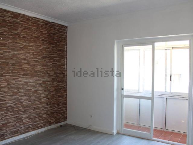 Apartamento, Amora
