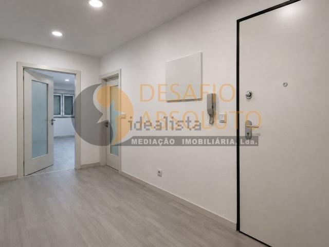 Apartamento, Amora