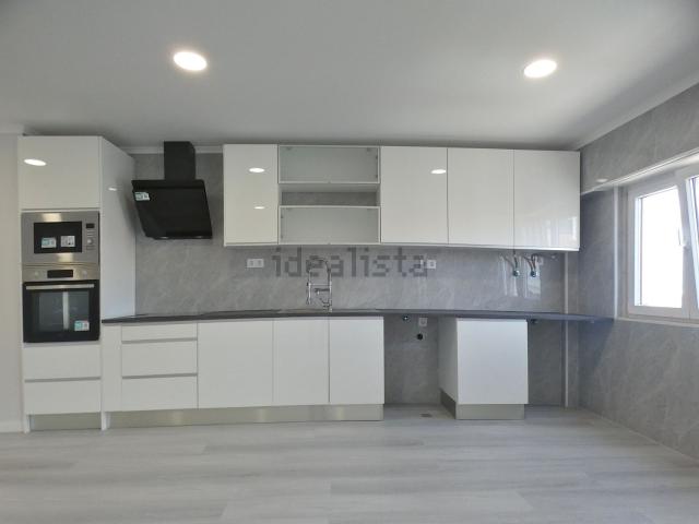 Apartamento, Amora