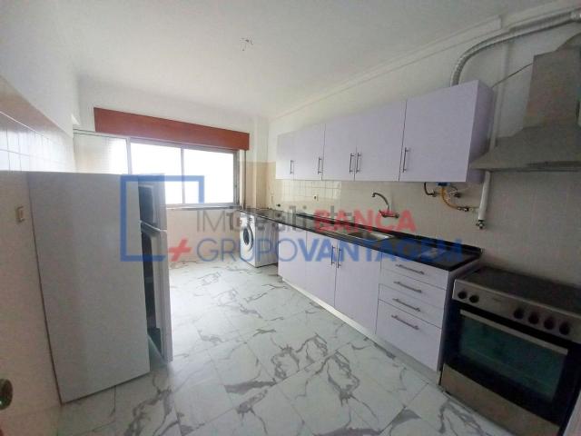 Apartamento, Amora