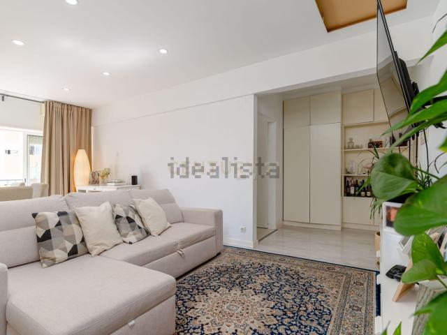 Apartamento, Amora