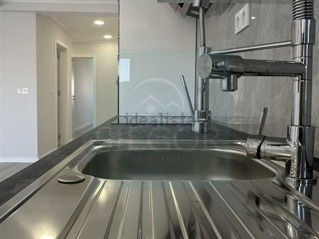 Apartamento, Amora