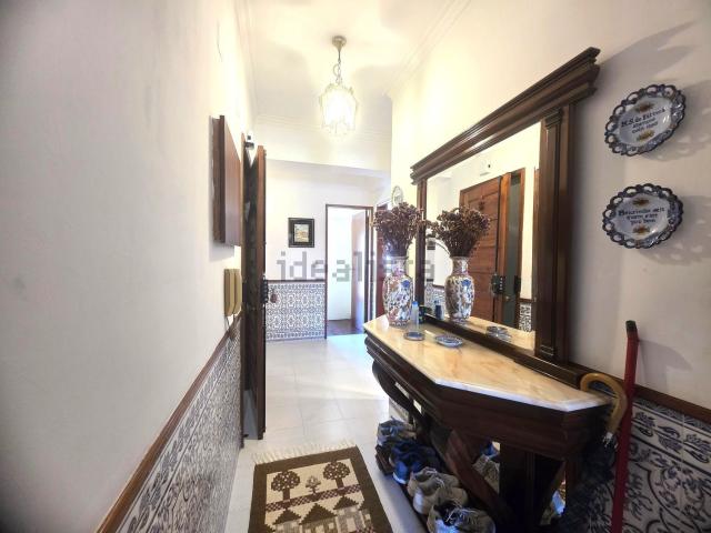 Apartamento, Amora