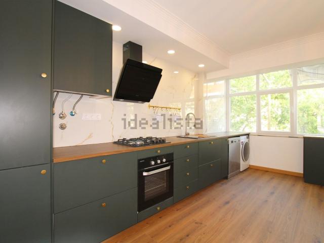 Apartamento, Amora