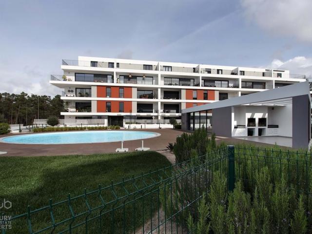 Apartamento, Amora
