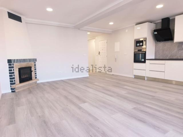 Apartamento, Amora