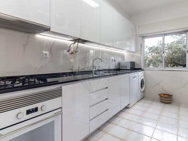 Apartamento, Amora