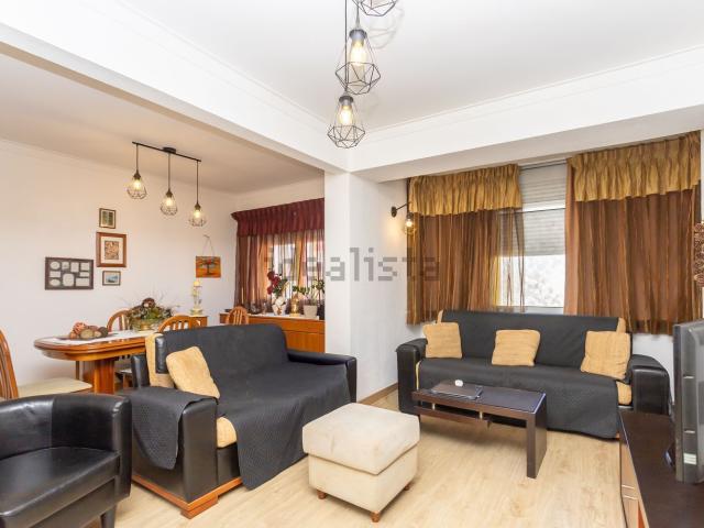 Apartamento, Amora