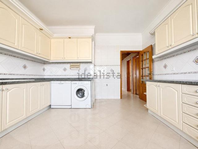 Apartamento, Amora