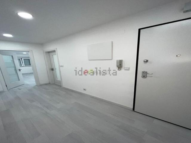 Apartamento, Amora