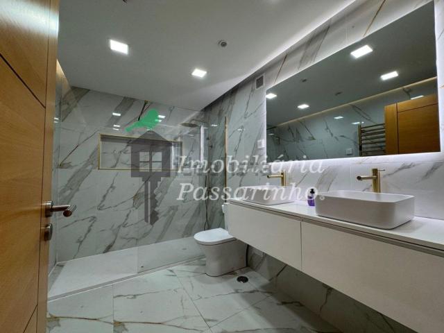 Apartamento, Amora
