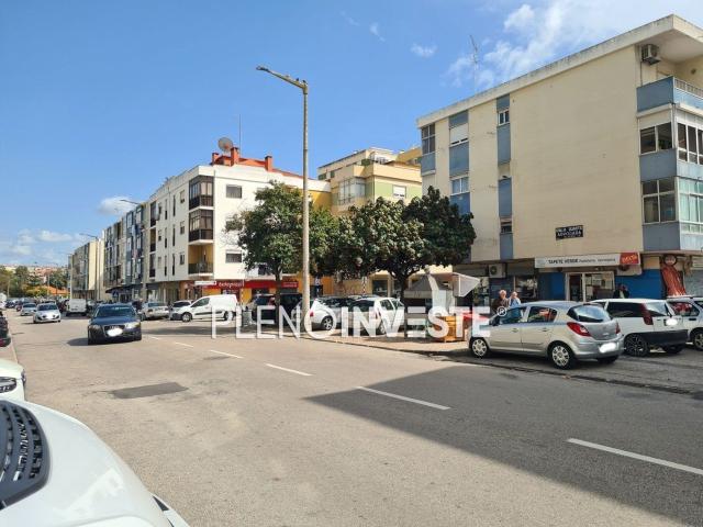 Apartamento, Amora