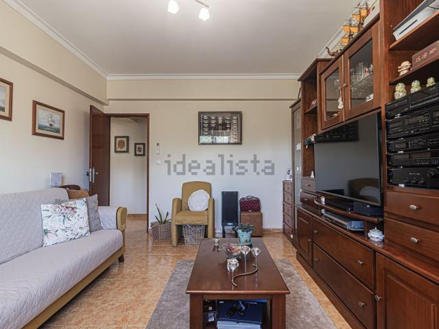 Apartamento, Amora