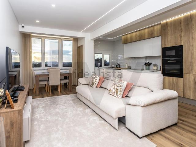 Apartamento, Amora