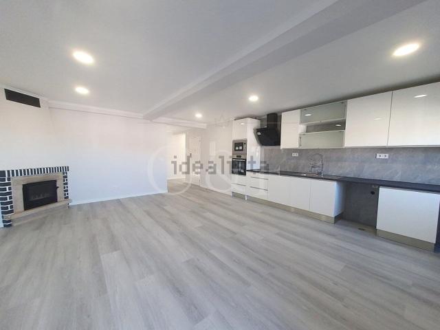 Apartamento, Amora